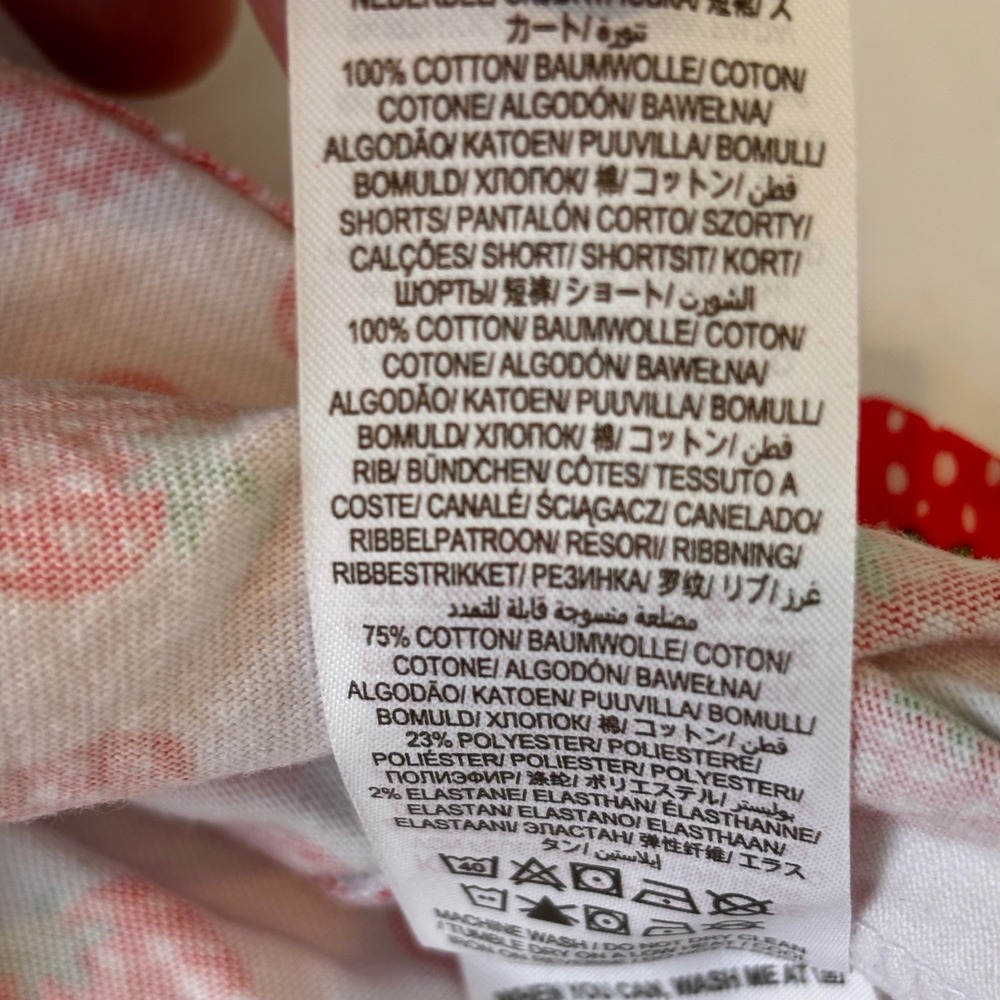 Mini Boden Girls Cotton Skort Strawberry Print Size 4 5 Excellent! - Picture 8 of 9